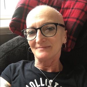 Meet your Posher, Leslie